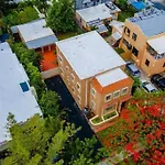 Tropical Charm - Little Havana/Calle Ocho 2